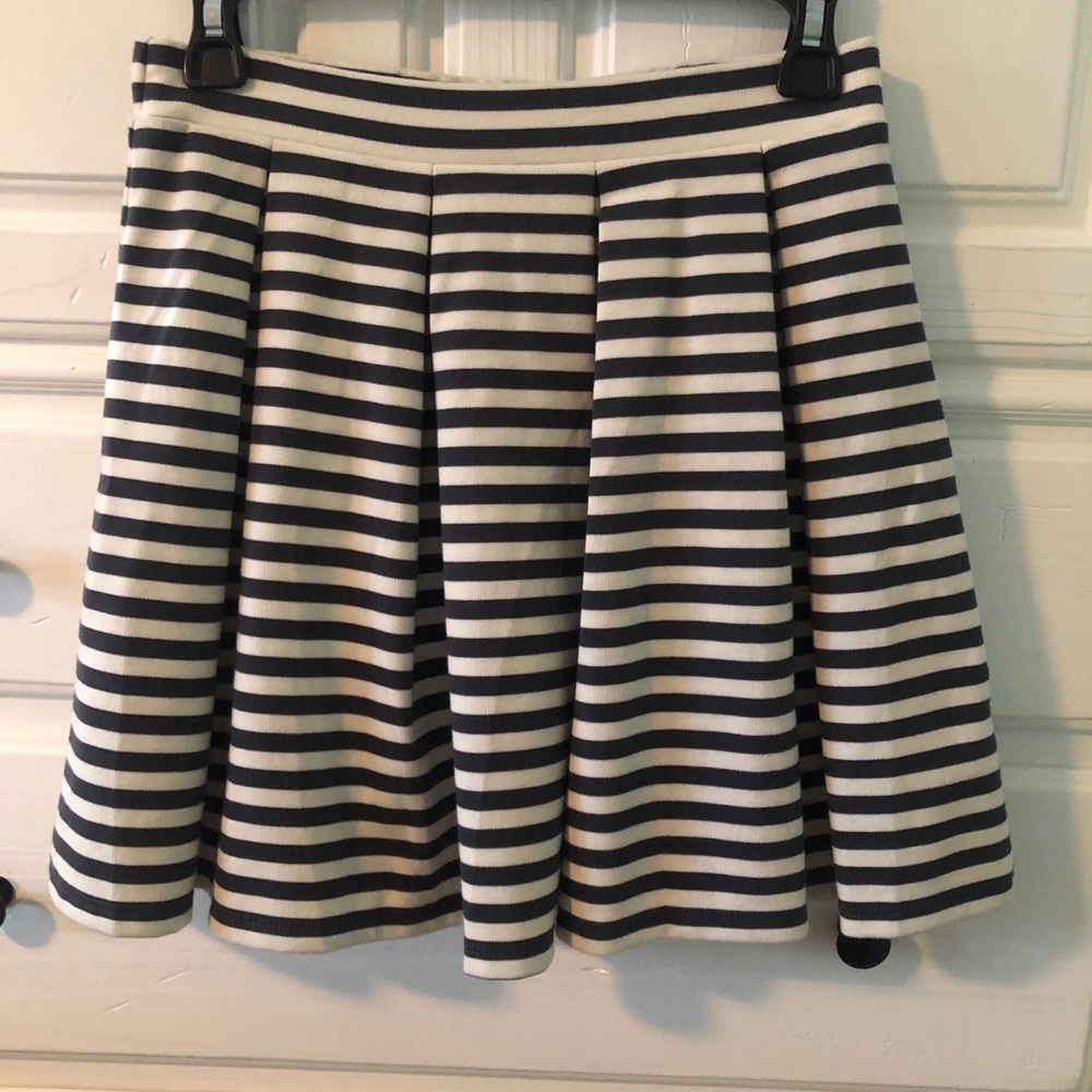 Pleated skirt